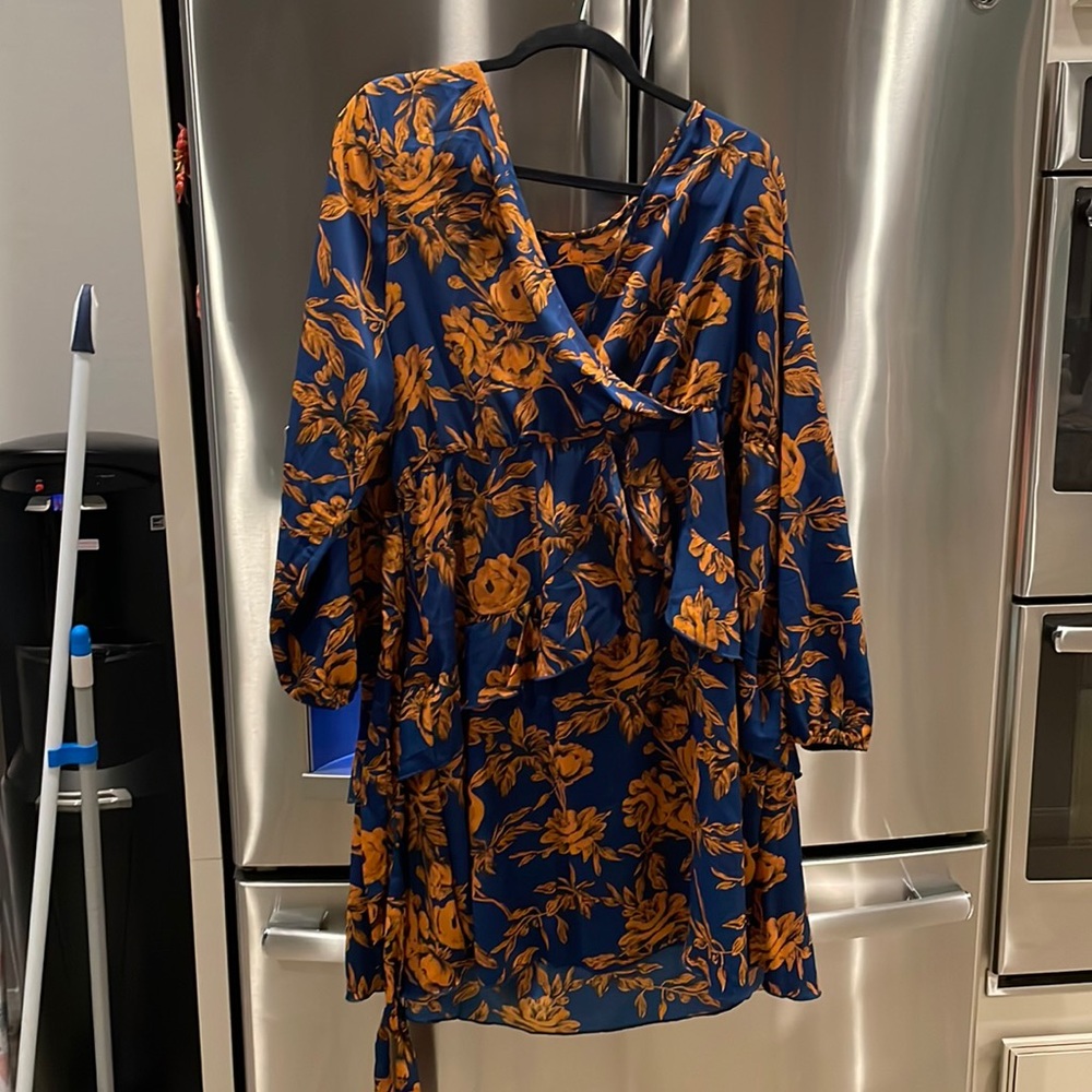 UGUEST Plus Sized 3/4 Sleeve Wrap Around Floral Dress